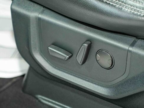 Used 2021 Ford F250 Lariat image 25