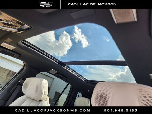 New 2026 Cadillac Vistiq Sport AWD/4WD image 5