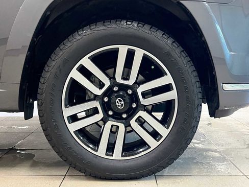 Certified 2022 Toyota 4Runner Limited image 7