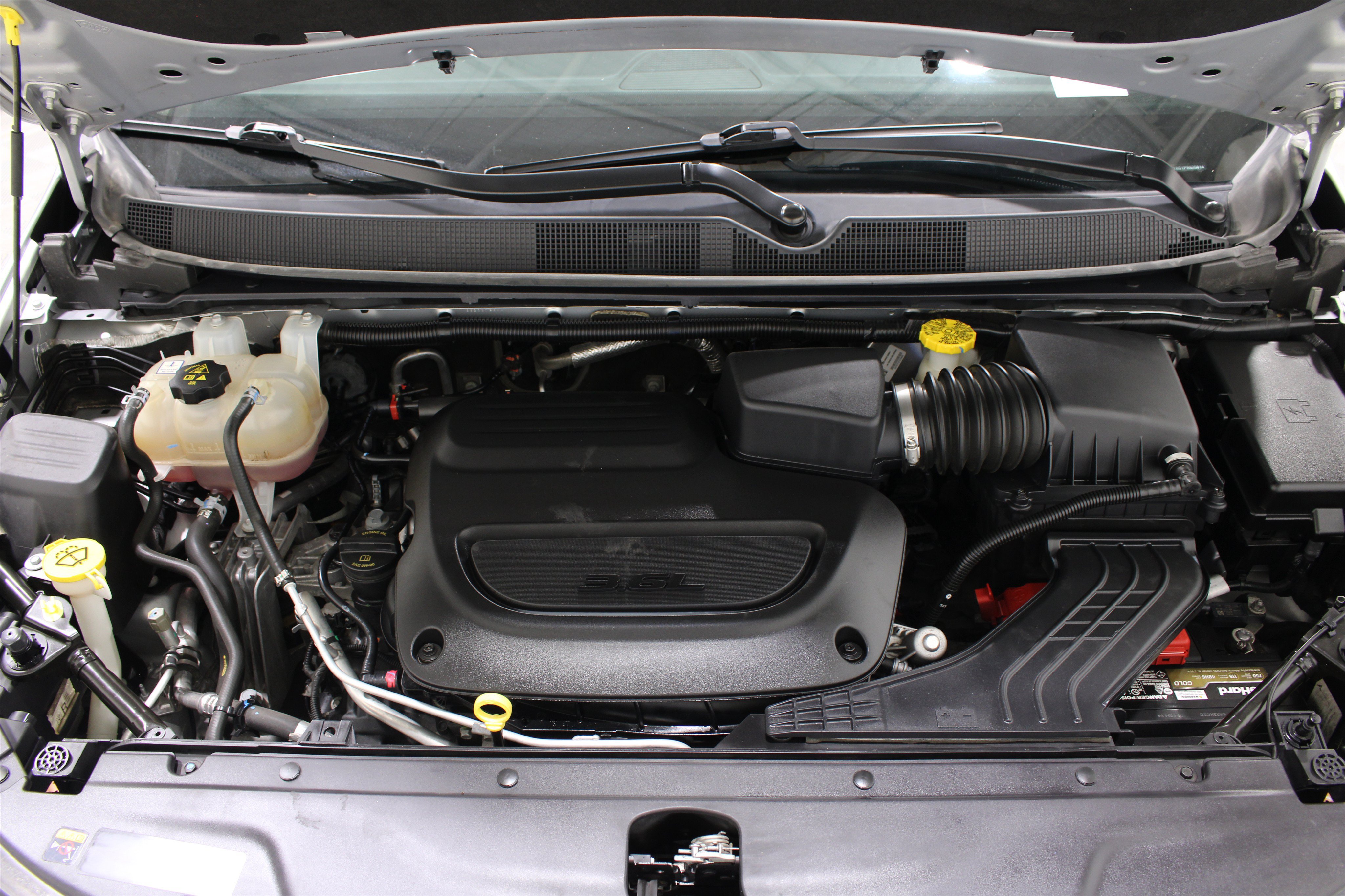Used 2023 Chrysler Pacifica Touring-L FWD image 41