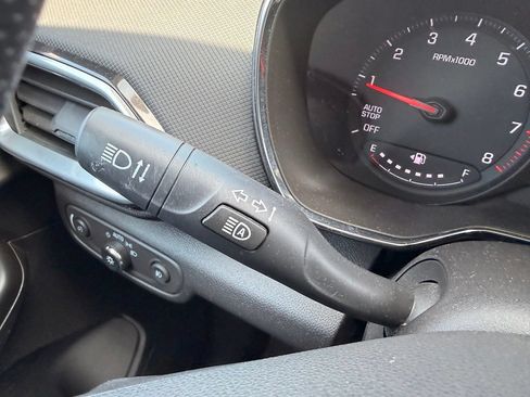 Used 2023 Chevrolet TrailBlazer LT w/ Convenience Package FWD image 20
