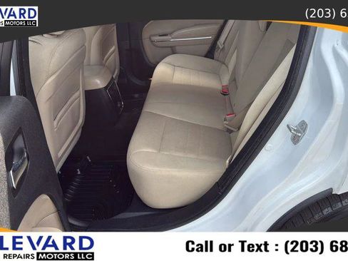Used 2013 Dodge Charger SE w/ Sport Appearance Group image 28