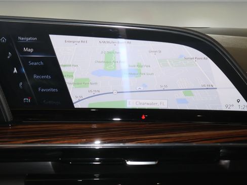 Used 2021 Cadillac Escalade Premium Luxury RWD image 23