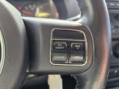 Used 2011 Jeep Compass Sport image 11