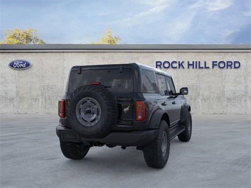 New 2025 Ford Bronco Outer Banks w/ Sasquatch Package image 9