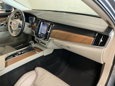 Used 2018 Volvo S90 T6 Inscription w/ Convenience Package AWD/4WD image 19