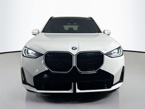 Used 2026 BMW X3 xDrive30i w/ M Sport Package AWD/4WD image 3