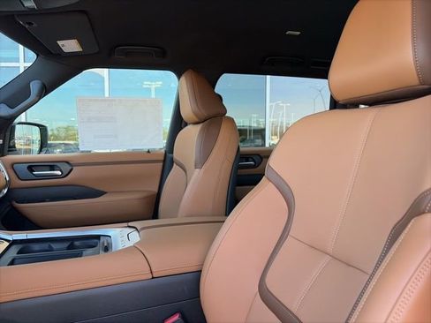 New 2026 Nissan Armada SL image 9