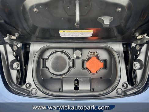 Used 2019 Nissan Leaf SL w/ SL Technology Package image 18