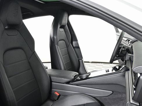 New 2025 Porsche Panamera RWD image 24