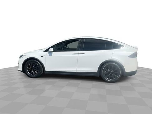 Used 2024 Tesla Model X image 5