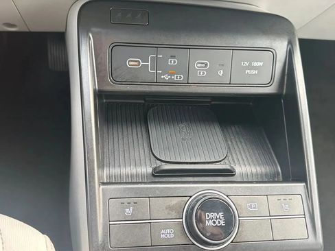 Used 2024 Hyundai Kona SEL w/ Convenience Package FWD image 39