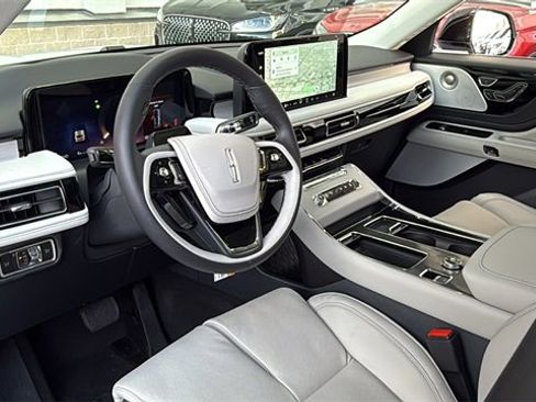 New 2026 Lincoln Aviator Reserve image 15