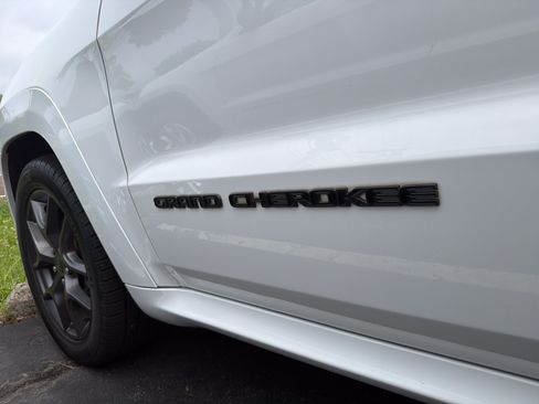 Used 2020 Jeep Grand Cherokee Limited X AWD/4WD image 36