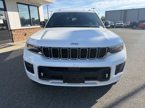 Used 2023 Jeep Grand Cherokee L Overland image 10
