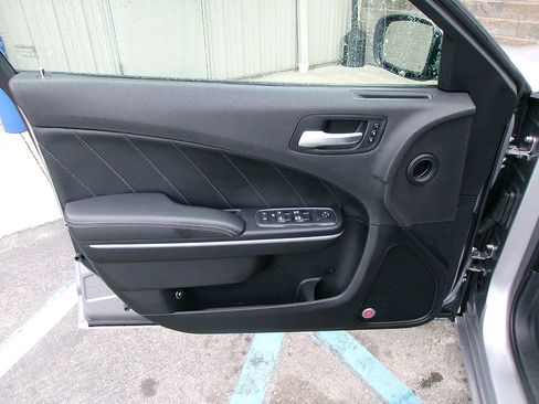 Used 2018 Dodge Charger SXT Plus w/ Quick Order Package 29J image 17