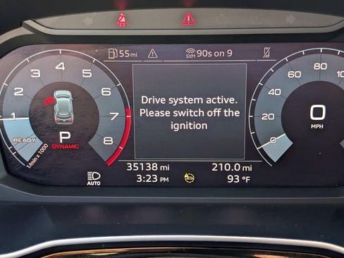 Used 2022 Audi Q3 2.0T Premium image 28