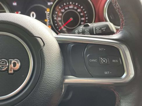 Used 2019 Jeep Wrangler Unlimited Rubicon AWD/4WD image 22
