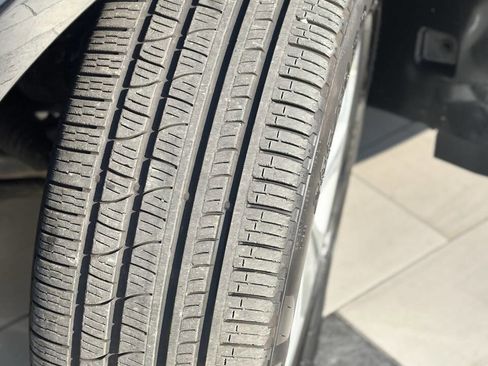 Used 2014 Mercedes-Benz ML 350 BlueTEC 4MATIC image 11