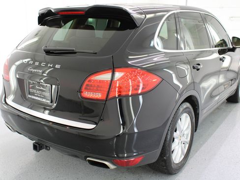 Used 2012 Porsche Cayenne image 9