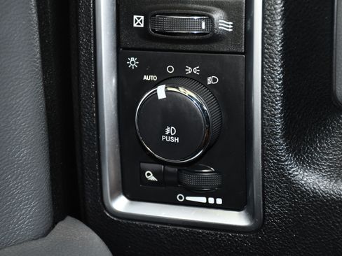 Used 2016 RAM 1500 Big Horn AWD/4WD image 36
