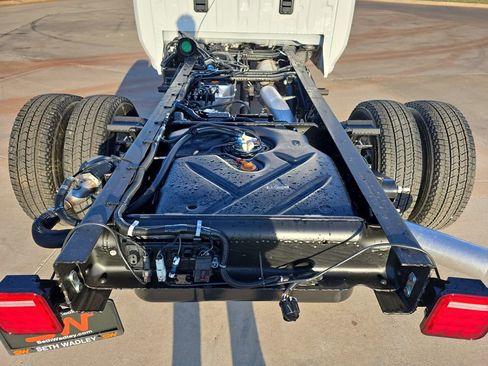 New 2026 Chevrolet Silverado 3500 W/T AWD/4WD image 12