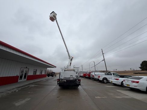 Used 2013 Ford F550 2WD Regular Cab Super Duty w/ Payload Upgrade Pkg image 15