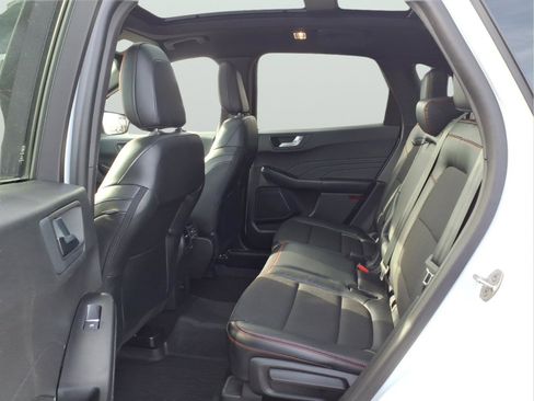 Used 2023 Ford Escape ST-Line w/ Tech Pack #1 AWD/4WD image 10