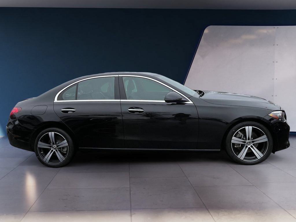 Used 2025 Mercedes-Benz C 300 4MATIC Sedan image 6