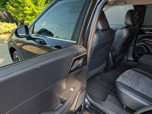 Used 2024 Mitsubishi Outlander SE FWD image 23