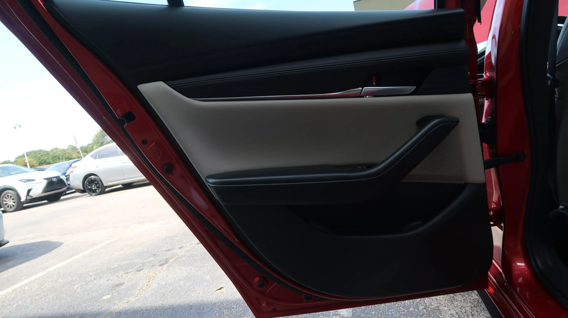 Used 2025 MAZDA MAZDA3 s FWD image 45