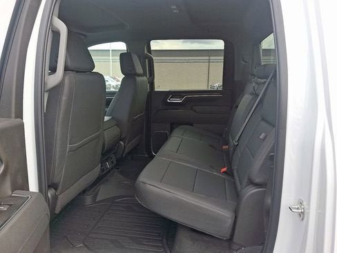 New 2026 GMC Sierra 2500 SLT image 8