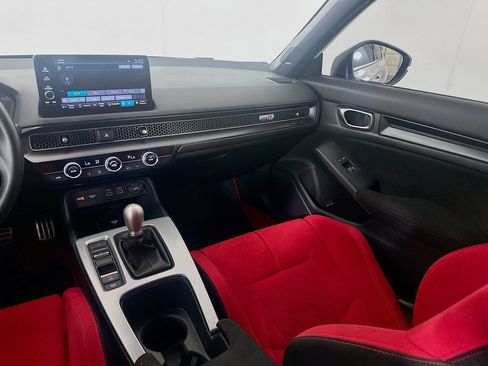 Used 2023 Honda Civic Type R image 21