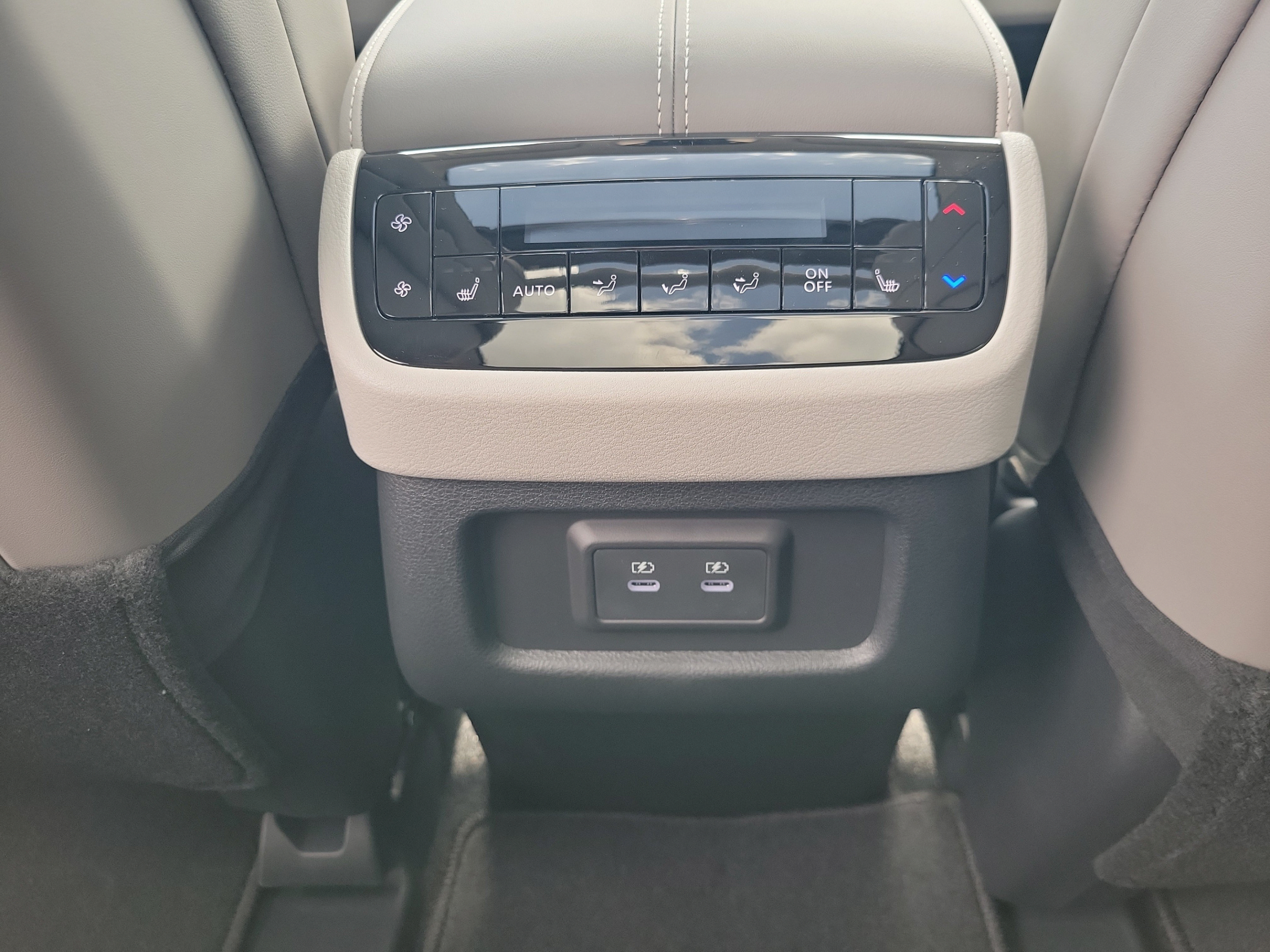 New 2027 INFINITI QX60 Luxe FWD image 25
