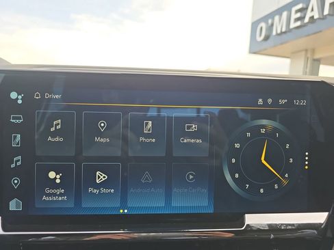 Used 2023 Chevrolet Silverado 1500 ZR2 w/ Technology Package image 21