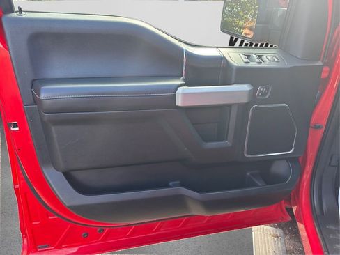 Used 2018 Ford F150 Lariat w/ Equipment Group 502A Luxury image 11