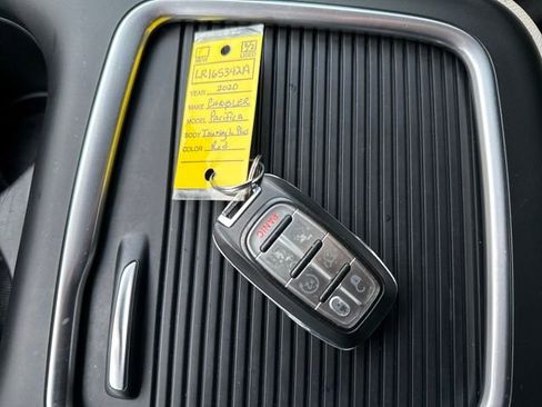Used 2020 Chrysler Pacifica Touring-L Plus w/ Advanced Safetytec Group image 22