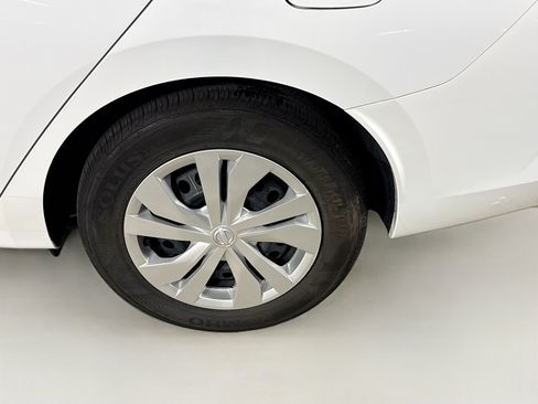 Used 2025 Nissan Versa S w/ Trunk Package FWD image 35