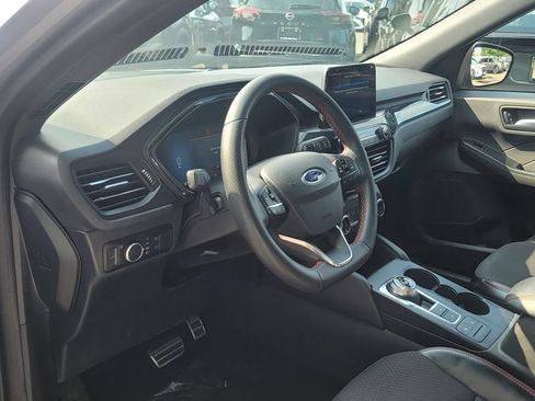 Used 2024 Ford Escape ST-Line FWD image 12