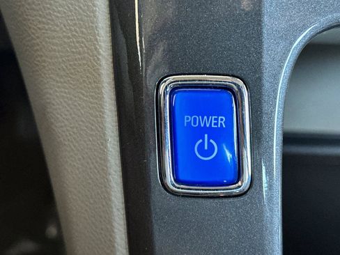 Used 2013 Chevrolet Volt Premium w/ Premium Trim Package image 21