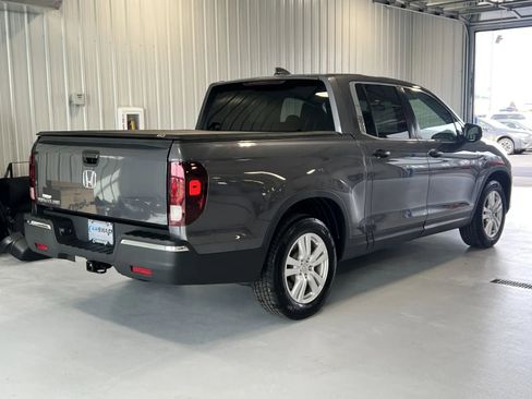 Used 2018 Honda Ridgeline RT image 3