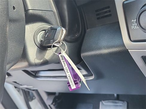 Used 2022 Ford F250 Lariat w/ Lariat Value Package image 29