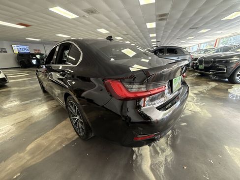 Used 2020 BMW 330i Sedan w/ Convenience Package RWD image 5