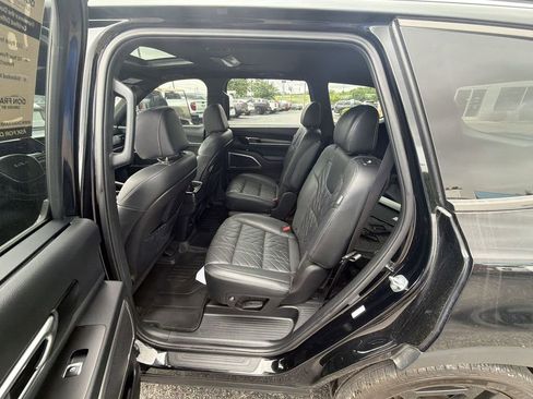 Used 2024 Kia Telluride EX X-Line AWD/4WD image 23