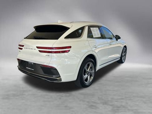 Used 2026 Genesis GV70 2.5T AWD/4WD image 3