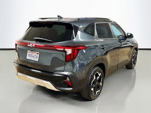 Certified 2025 Kia Seltos S image 7
