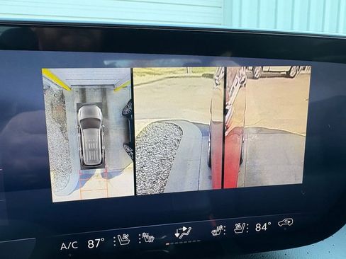 New 2025 Buick Enclave Avenir w/ Super Cruise Package image 29