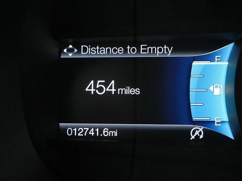 Used 2024 Ford Edge Titanium image 30