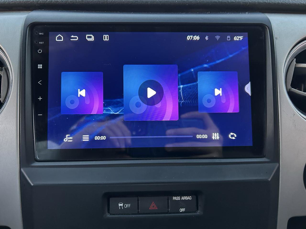 Used 2014 Ford F150 XLT AWD/4WD image 21