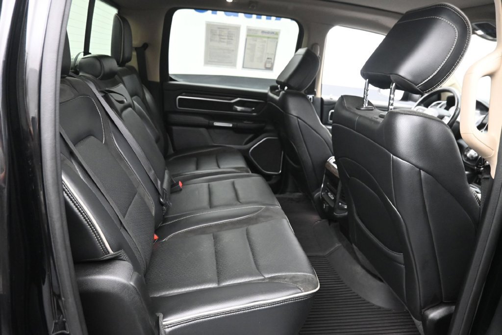 Used 2020 RAM 1500 Laramie AWD/4WD image 10